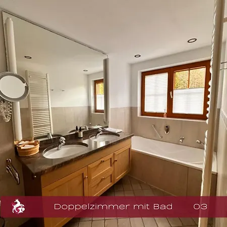 Schwarzwald Inselklause * Schoenwald im Schwarzwald